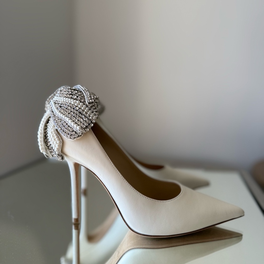 New Jimmy Choo White Love 100 Nappa Leather Pumps With Pearl And Crystal - Picture 14 of 15